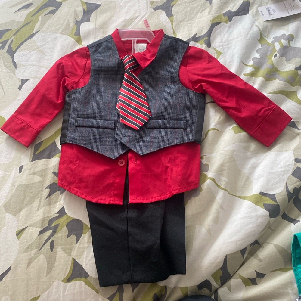 George 0-3 Formal Outfit